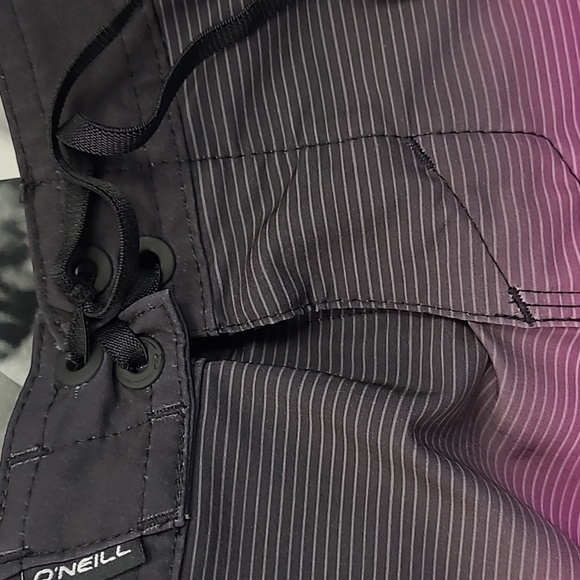 O'NEILL Hyperfreak SZ 25 Board Shorts Swim Surf Purple, Blue, Black & White - Picture 5 of 8